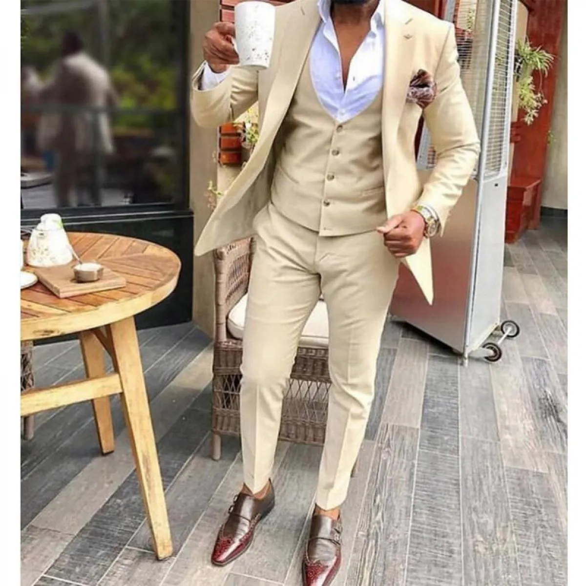 Abito da uomo con pantaloni Slim Fit Testimoni dello sposo da matrimonio Smoking formale Beige Set 3 pezzi Terno Masculino Abito