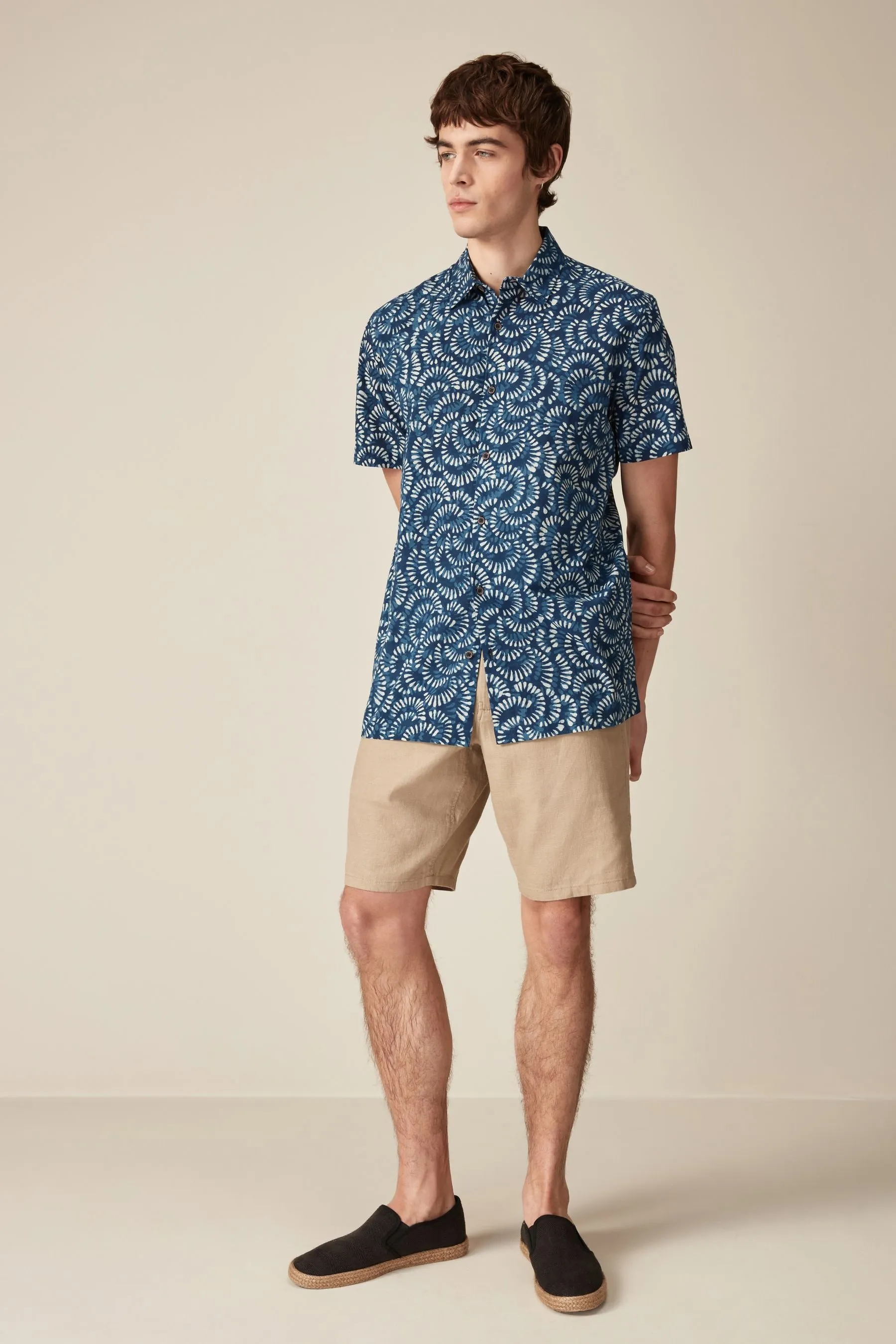 Camicia floreale a maniche corte