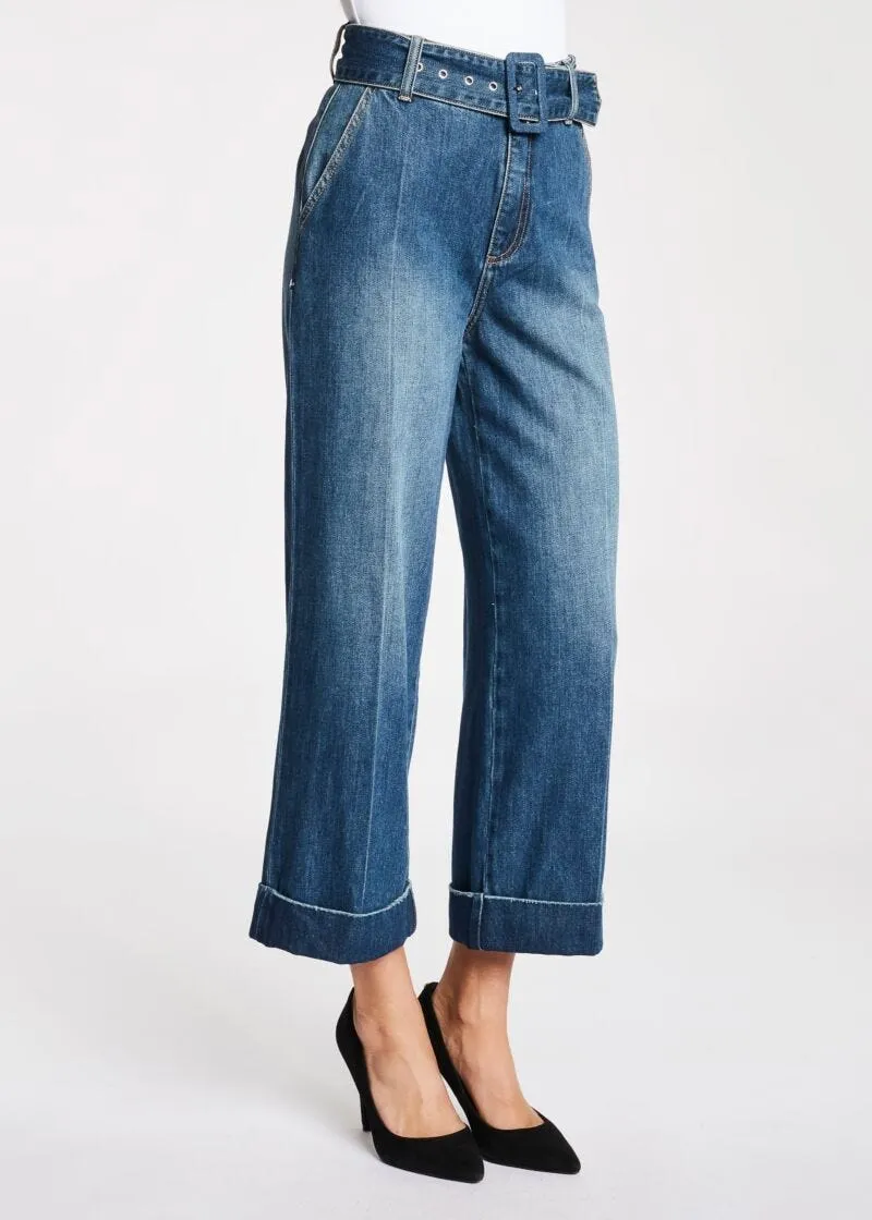 Jeans con piega stirata