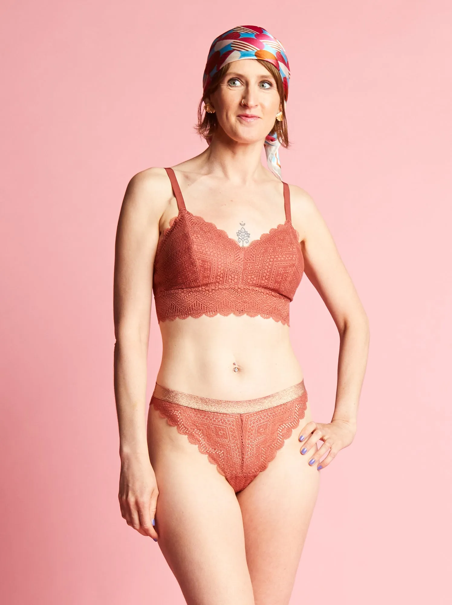 Tanga in pizzo - ROSA